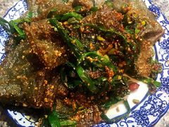 凉粉皮-宏宏无烟石板烧烤