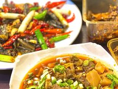 笋子烧牛肉-百年粉蒸牛肉