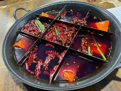 -正南齊北重庆老火锅(光华村直营店)