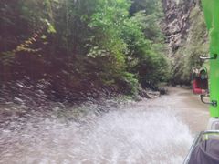 -狮子关旅游区