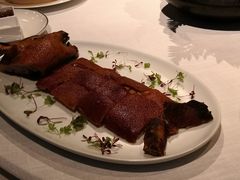 烤乳猪-三号黄浦会Canton Table