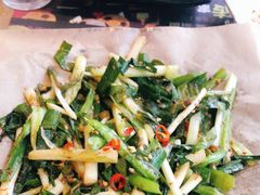-何师烧烤Pro ·江湖川菜·小龙虾·精酿(太古里旗舰店)