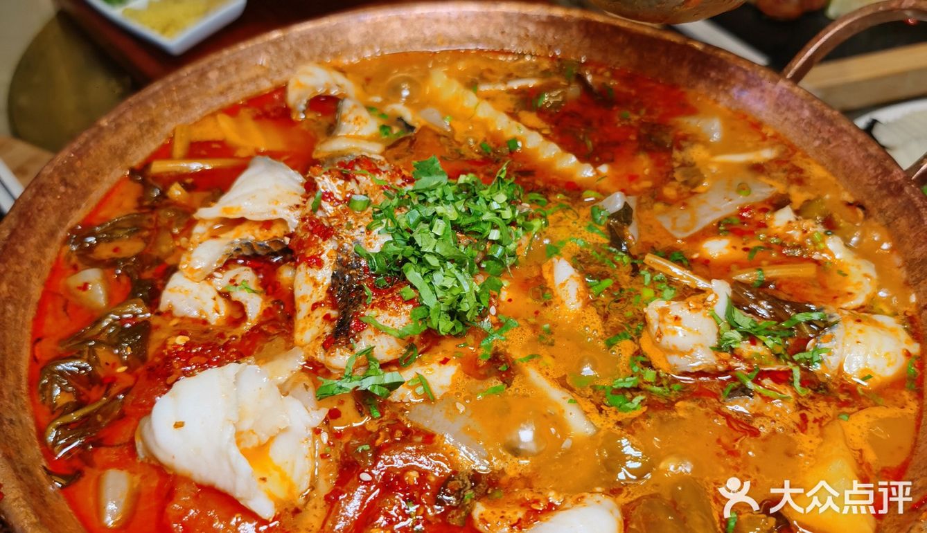 昆明聚会|滇越铁路主题餐厅，寻访百年火车文化