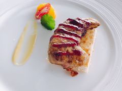 香煎鹅肝配蓝莓酱-美人鱼帆船海鲜餐厅(七星湾游艇会店)