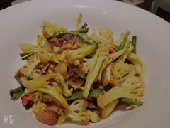 -费大厨辣椒炒肉(高铁吾悦广场店)