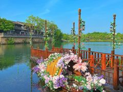 -茅山东方盐湖城景区