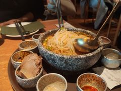 -浩海火燒雲傣家菜(芮欧百货店)