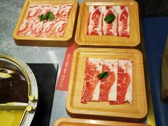 -一绪に寿喜烧(荟聚店)