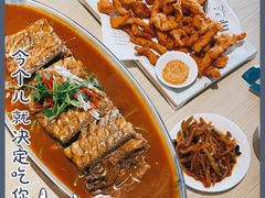 -小船渔村•大连菜•大连焖鱼(黄河路店)