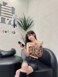 -HAIR HERE造型
