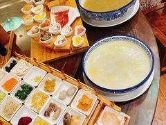 -香麒园·过桥米线·南湖雅宴