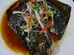 -美味海鲜大排档(明发美食地标店)