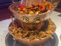 -老佛爷铜炉蛙锅(东门老街店)