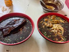 -小龙大肉面馆