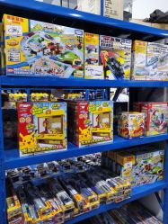 -逝水玩具折扣店