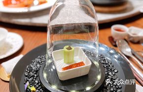 Peking Duck Sushi with Caviar
