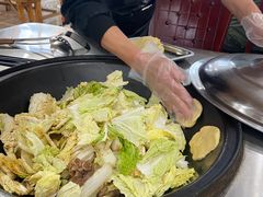 -粘豆包柴火铁锅炖