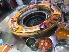 九色烤肉呼啦圈-玄希浪漫厨房·韩料烤肉(湖滨银泰in77店)