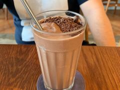 -ROAST coffee & eatery