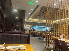 -乐忻皇朝(上海中心大厦店)