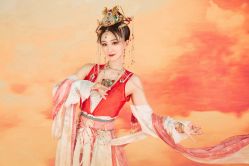 -盘子女人坊古装写真摄影