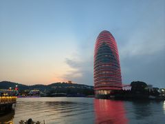 -湖州太湖旅游度假区-月亮广场