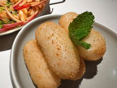 -鸣记脆皮烤鱼·海鲜烤鱼(三八广场店)