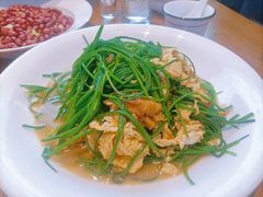 -俭寨大盘鸡·手抓肉·烧烤新疆菜(乌苏路店)