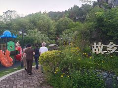 -故乡缘·香格里拉山庄(冷竹路店)