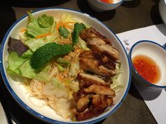 -美奈小馆·越南料理(中航城君尚购物中心店)