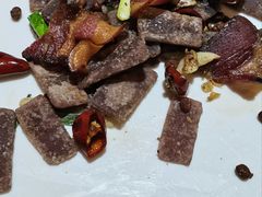 -亮欢寨酸汤鱼(沙冲路店)