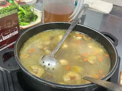 -盛得农家美食·无花果浸鸡·古法烧鸡·竹筒饭(白水寨森林海店)