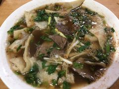 牛肉罩饼-清真·白家牛肉罩火烧老店(育才街店)