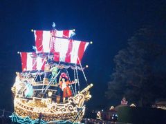 -海底巡游艇:尼莫和好友的海洋世界