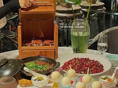 -小河盐帮·私家菜·烤鸭(三元桥·霄云路店)