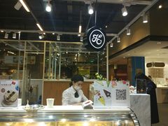 -卷心卷意·轻甜蛋糕(新光天地店)