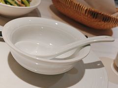 -楚山晓·湖北菜(武汉光谷K11店)
