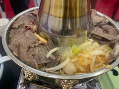 -撒拉人家.酸菜牦牛肉火锅