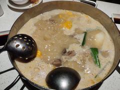 -肥仔文澳门猪骨煲(南京西路店)