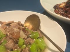 -一坐一忘云南菜(嘉里中心店)