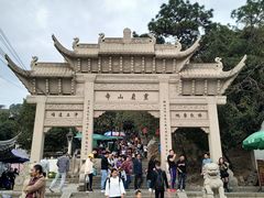 -灵岩山风景区