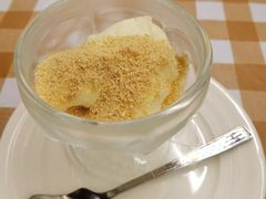 木糠布丁-船屋葡国餐厅