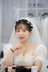 -欣薇婚纱(新源乐汇城店)