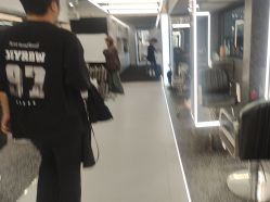 -厘里·salon