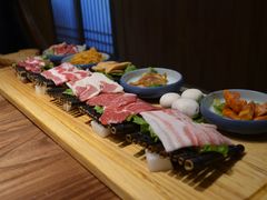 -明洞阿姨·韩式酱蟹烤肉·创意料理(三元桥店)