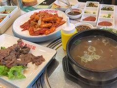-韩香福烤肉庄园(荣成店)