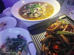 -巴特餐饮6加1音乐餐吧·新疆菜