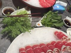 -德天肥牛海鲜火锅(城西银泰店)