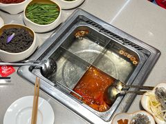-海底捞火锅(高新万达店)