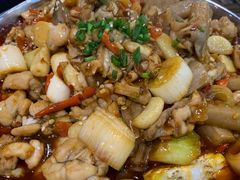 牛蛙爱上虾-小民大排档(光谷店)